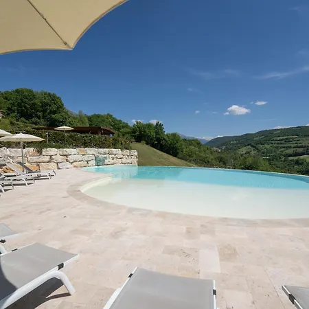 Rocca Del Nera Agroturismo *