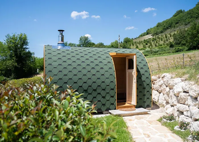 Rocca Del Nera Farma