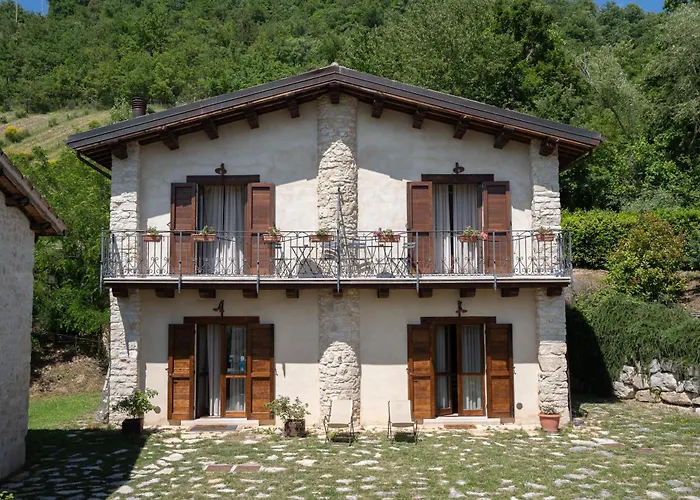 Farma Rocca Del Nera Preci