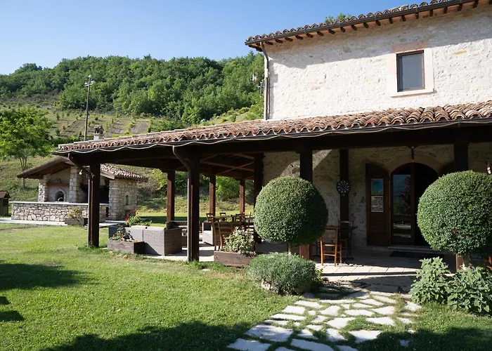 Farma Rocca Del Nera