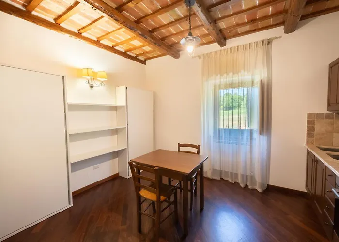 Alloggio per agriturismo Rocca Del Nera